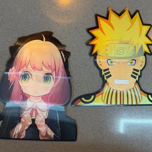 Lote siguiente: Stickers de Personajes Anime: Anya Forger y Naruto