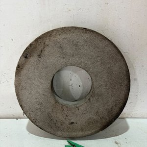 Lote anterior: Piedra de Afilar Grande Circular
