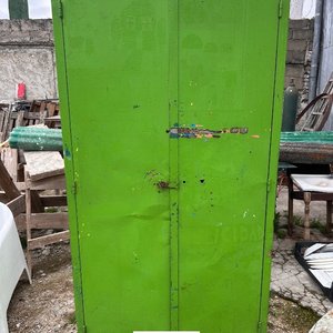 Lote siguiente: Armario Metálico Verde de Chapa