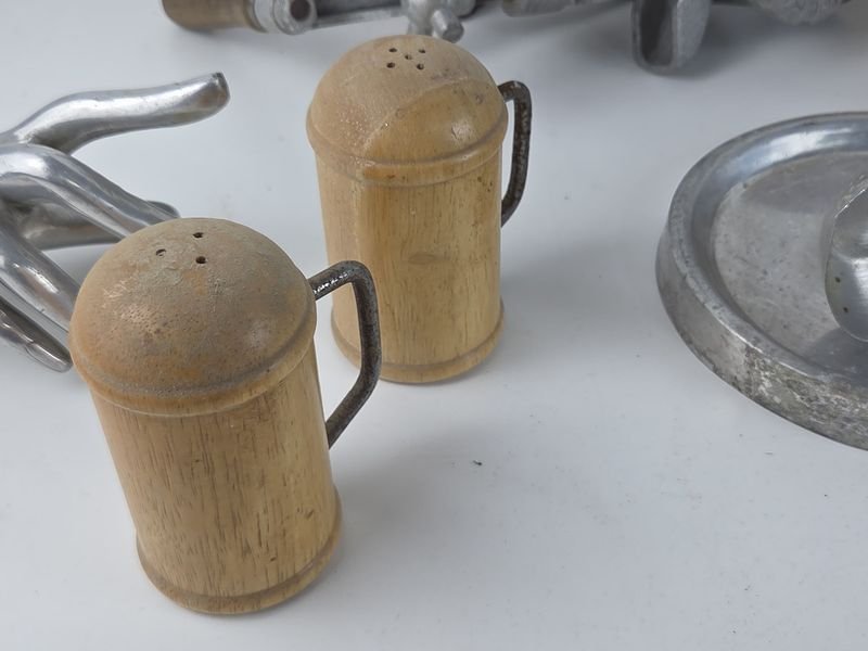 Gran lote de artículos en madera y aluminio para la cocina - imagen 7