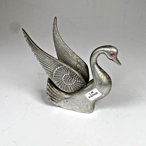 Lote siguiente: Aplique Cisne Metálico Decorativo