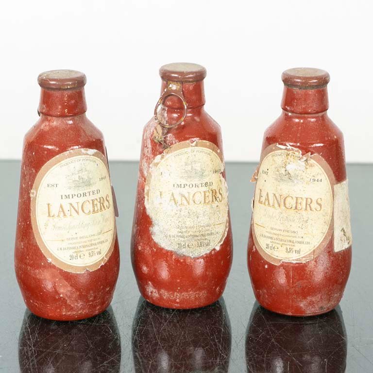 3 Botellas de Gres Lancers Importadas de Portugal
