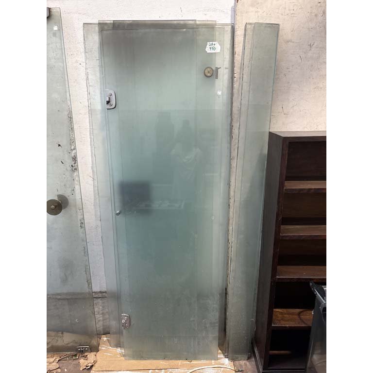 Item 2102393 - Image 0