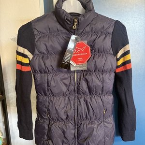 Campera Greg Norman de Nylon con Mangas de Hilo Rayadas - imagen 2