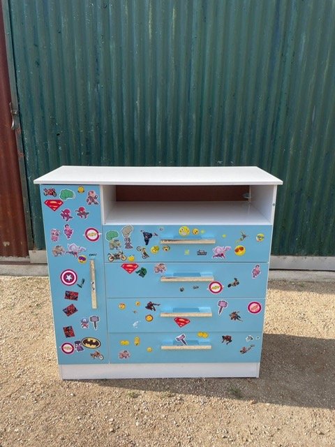 Item 27395 - Image 0