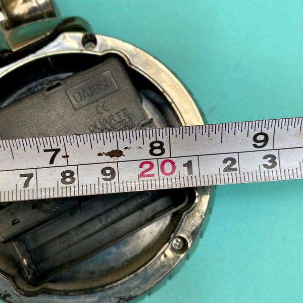 Reloj forma de moto vintage en excelente condición - imagen 6