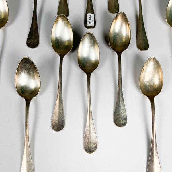 Doce cucharas de sopa CHRISTOFLE en plata - imagen 2