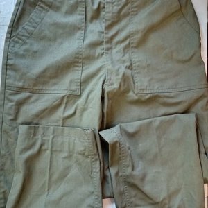 Lote siguiente: Pantalón Militar Americano Talle 34x33 Verde Oliva