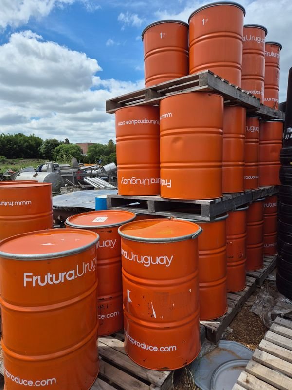 Lote siguiente: Tanques de 200 lts Naranja para Industria