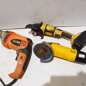 Lote siguiente: Taladro y Dos Amoladoras Eléctricas Golden Pro