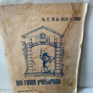 Lote de Colección: Afiche "1ª Exposición Feria Departamental de Artes Plásticas Colonia", Mini Guía de Colonia y Libro "Fogon y Olimpiada" - imagen 14