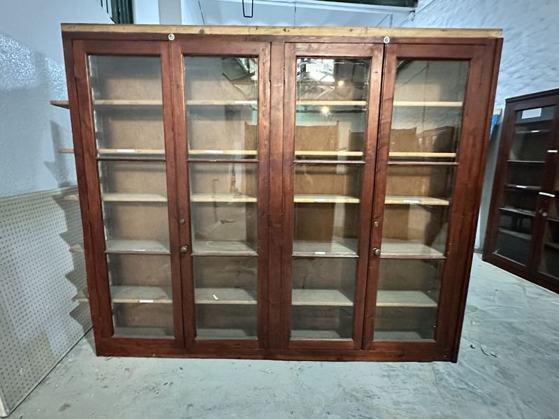 Librería de madera con puertas de cuatro - imagen 2