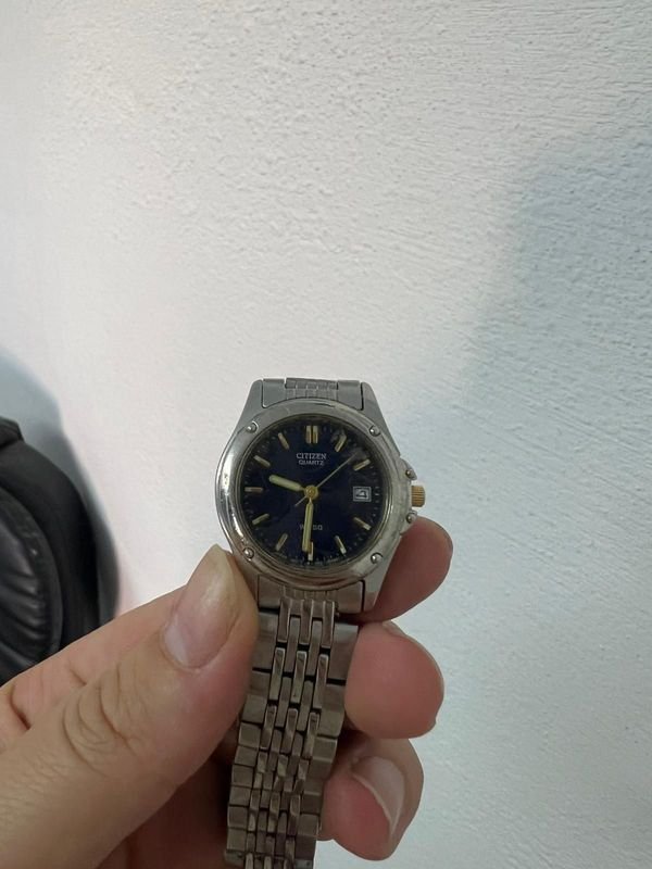 Reloj Citizen de Cuarzo en Excelente Estado - imagen 5
