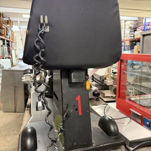 Carro de Compras Eléctrico Amigo ValueShopper USA con Asiento - imagen 2
