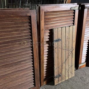 Lote siguiente: Postigos de Madera para Ventanas