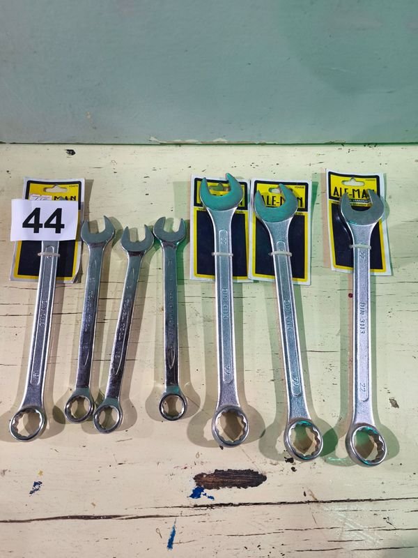 Item 885099 - Image 0