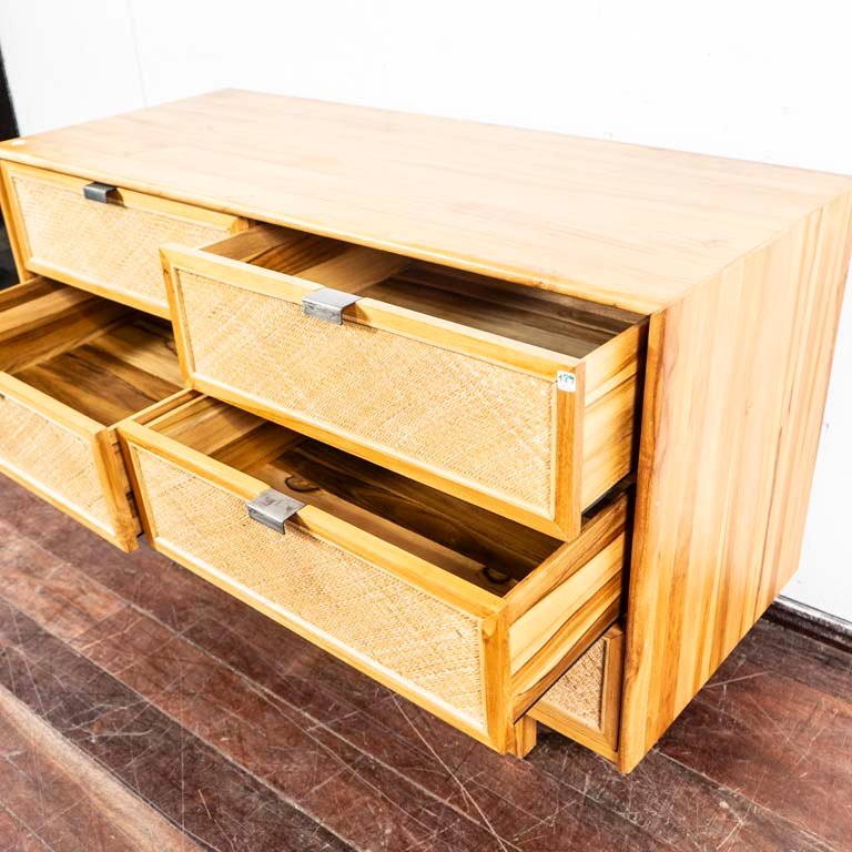 Item 2097450 - Image 2