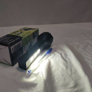 Linterna LED Recargable con Luz Lateral, Nueva en Caja - imagen 4