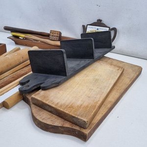 Lote de Utensilios de Cocina, Tablas de Picar y Bandeja Decorativa - imagen 3