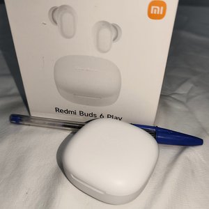 Auriculares Xiaomi Redmi Buds 6 Play Blancos Recargables Bluetooth - imagen 2