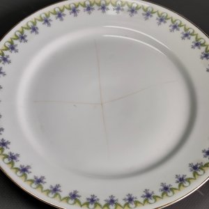 Conjunto de 42 piezas de porcelana Limoges: platos hondos, llanos, medianos y chicos - imagen 12