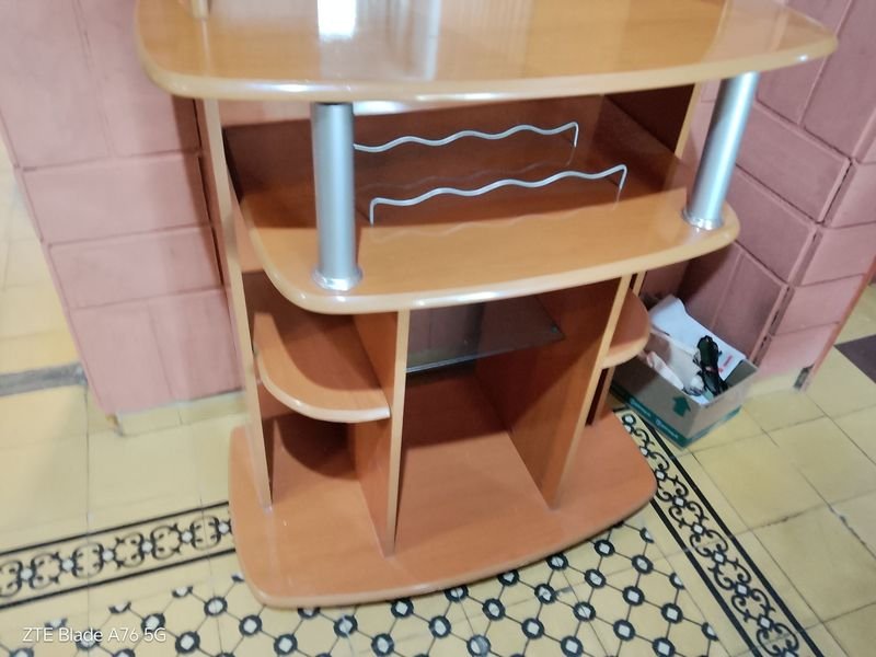 Item 889907 - Image 1