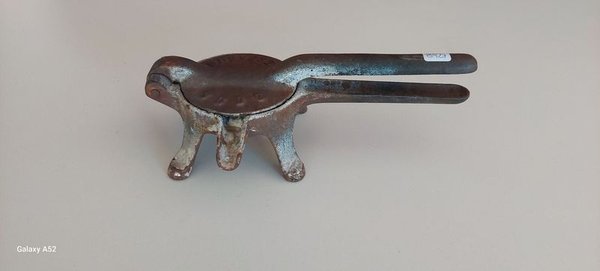 Aplastador de carne vintage metalico - imagen 1