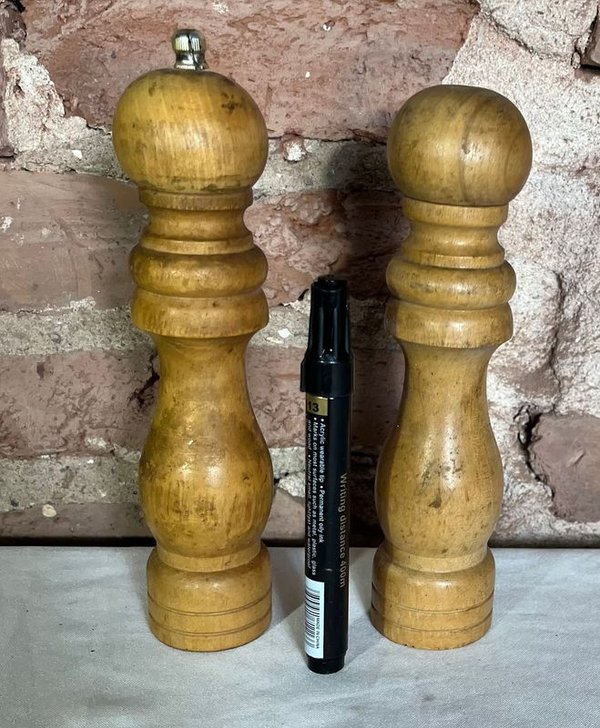 Juego de Salero y Pimentero de Madera Vintage - imagen 1