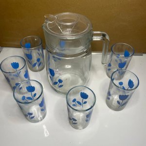Lote siguiente: Juego de Jarra y 6 Vasos de Vidrio con Diseño Floral Azul