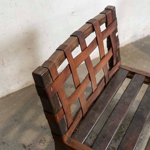 Dos Sillones de Madera Dura con Respaldo de Suela - imagen 2
