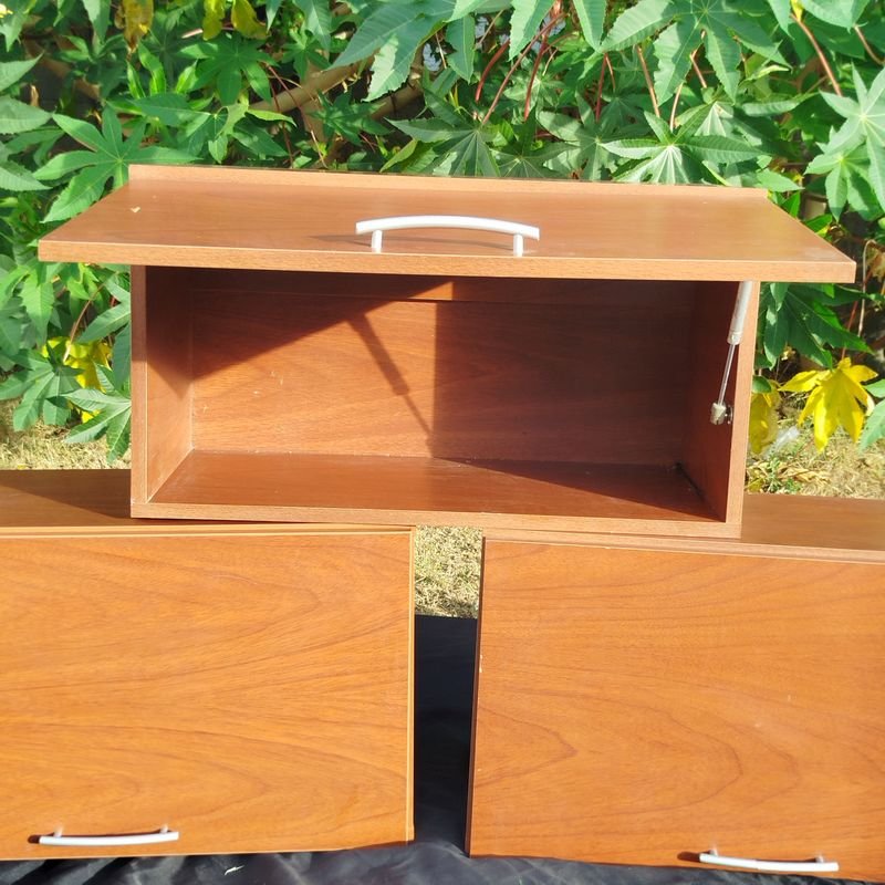 Muebles aéreos en MDF en color marrón - imagen 4