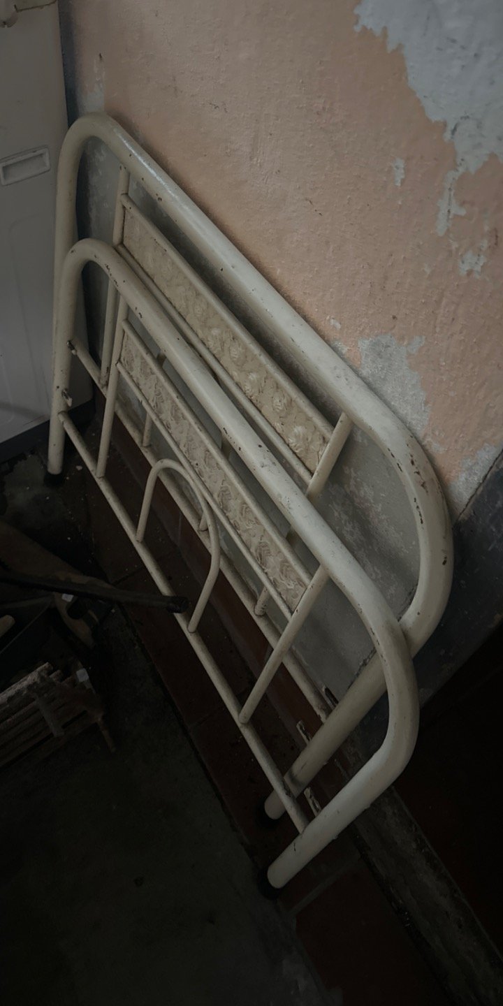 Respaldo y Piesera de Cama Metálica Blanca