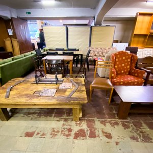 Lote anterior: Lote de Muebles y Artículos de Hogar Varios