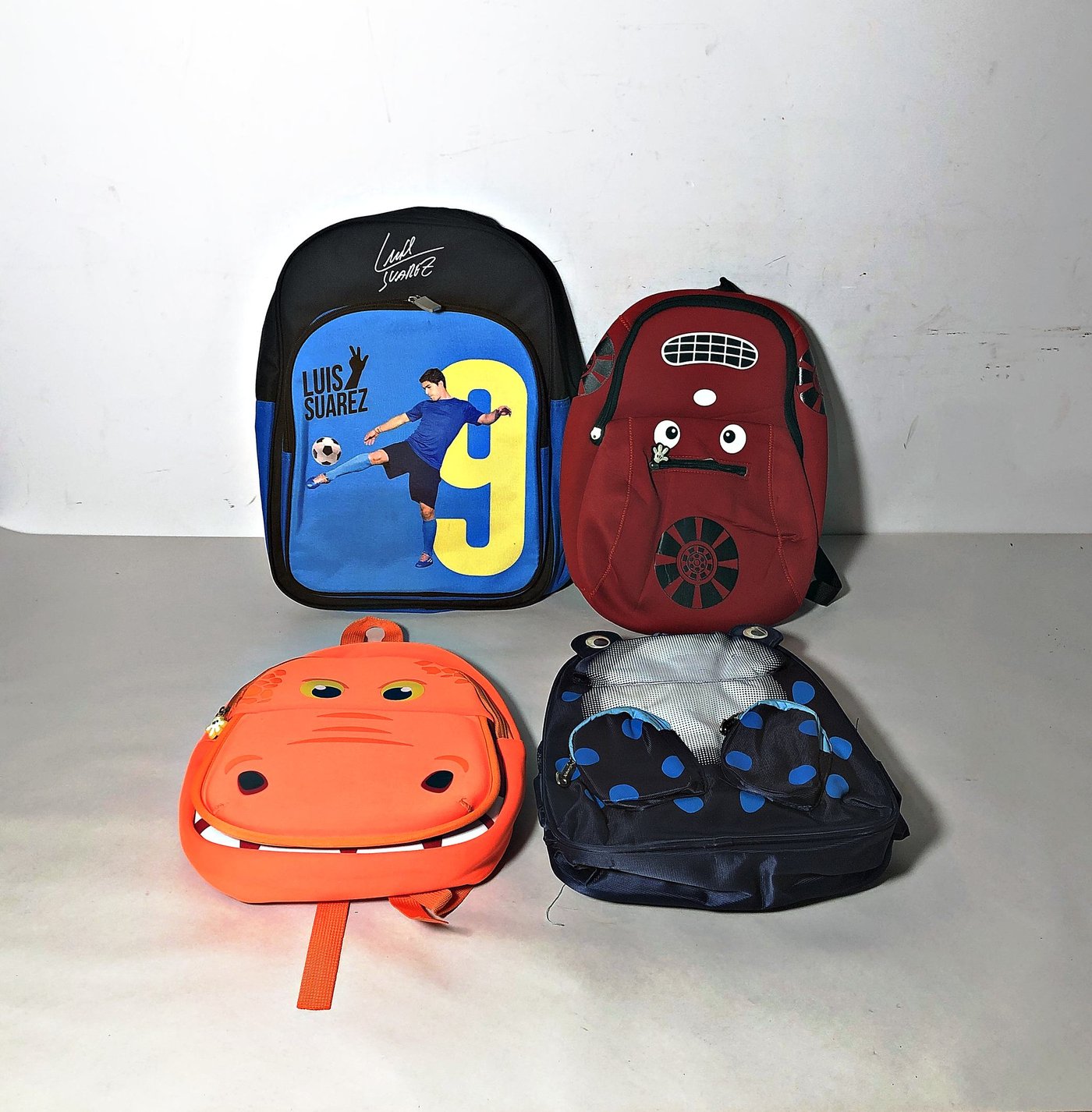 Lote de 4 Mochilas Infantiles Divertidas