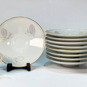 Juego de 9 Pocillos y Platillos de Porcelana Bavaria Heinrich con Decoración de Hojas - imagen 3