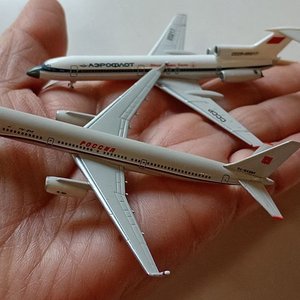 Aviones Rusos Tupolev 214 y 154 Aeroflot Escala 1/500 Herpa - imagen 2