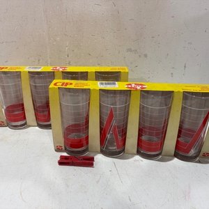 Lote anterior: Set de 6 Vasos de Vidrio con Diseño Rojo
