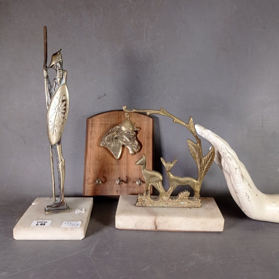 Figuras de bronce y madera con base en mármol - imagen 6