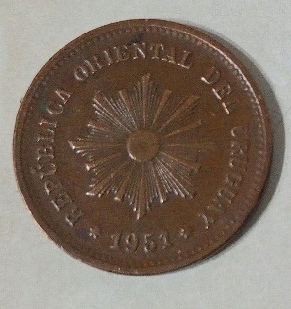 Moneda de 5 Centésimos Uruguay 1951 Sol de Mayo Cobre - imagen 1