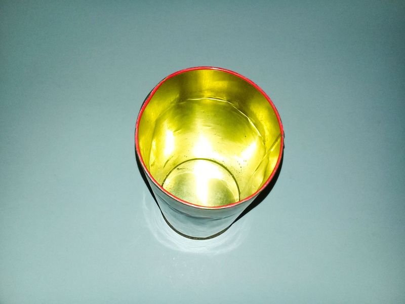 Lata de Coca Cola vintage con diseño de pesca - imagen 4