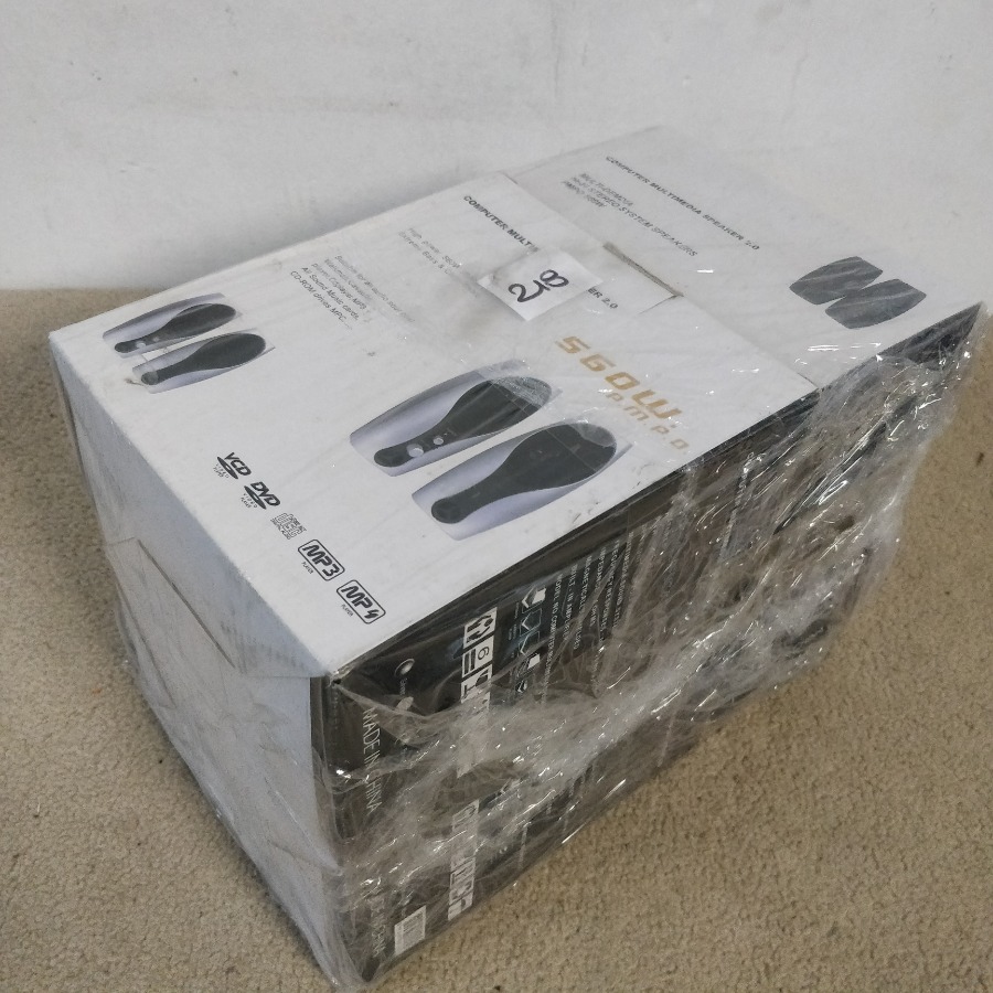 Sistema de Altavoces 2.0