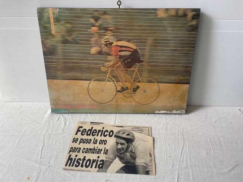 Mural Autografiado de Federico Moreira Ciclista Uruguayo