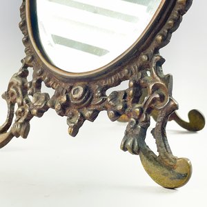 Espejo de Sobremesa con Marco de Bronce Labrado y Biselado - imagen 4
