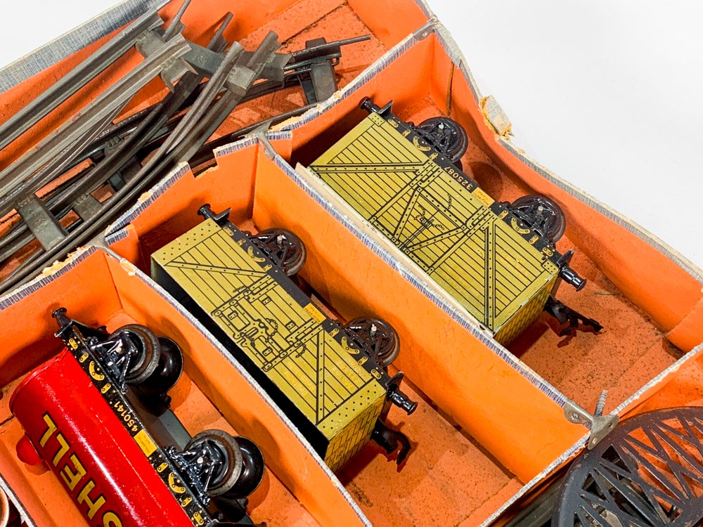 Juego de tren en chapa para niños - imagen 4