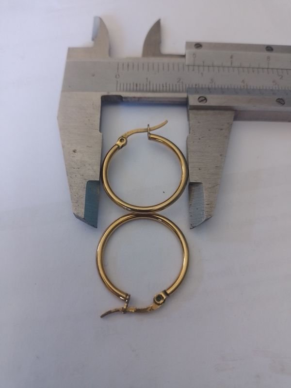 Aros de Oro en Calibrador - imagen 2