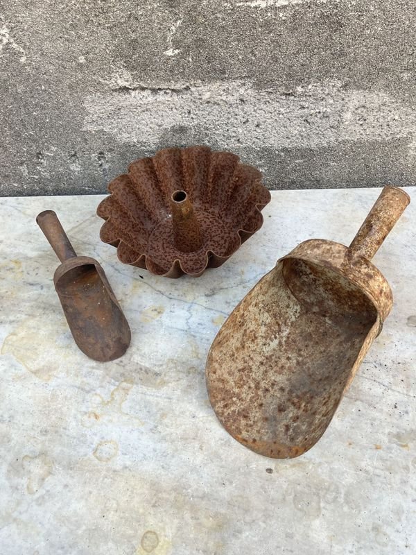 Lote anterior: Budinera y cucharas de chapa usadas