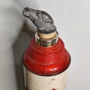 Termo Antiguo de Aluminio Esmaltado con Diseño Floral y Pico de Ave - imagen 3