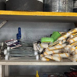 Lote siguiente: Lote de Rodillos y Accesorios para Pintura