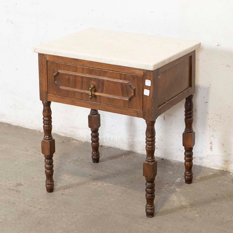 Item 2101850 - Image 0