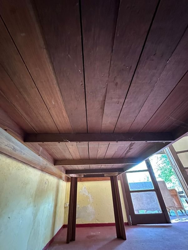 MESA DE MADERA DE COMEDOR EN MADERA DURA ESQUINAS REDONDEADAS - imagen 3